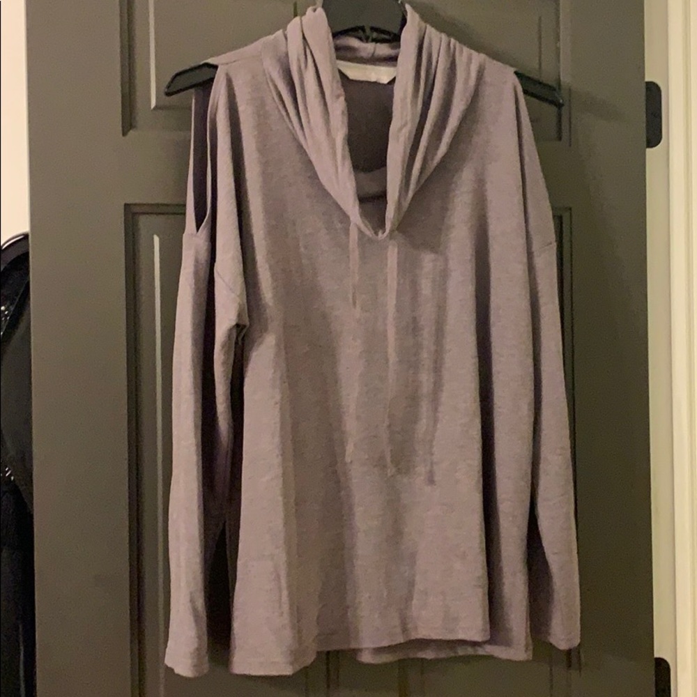 Cold shoulder lounge sweatshirt